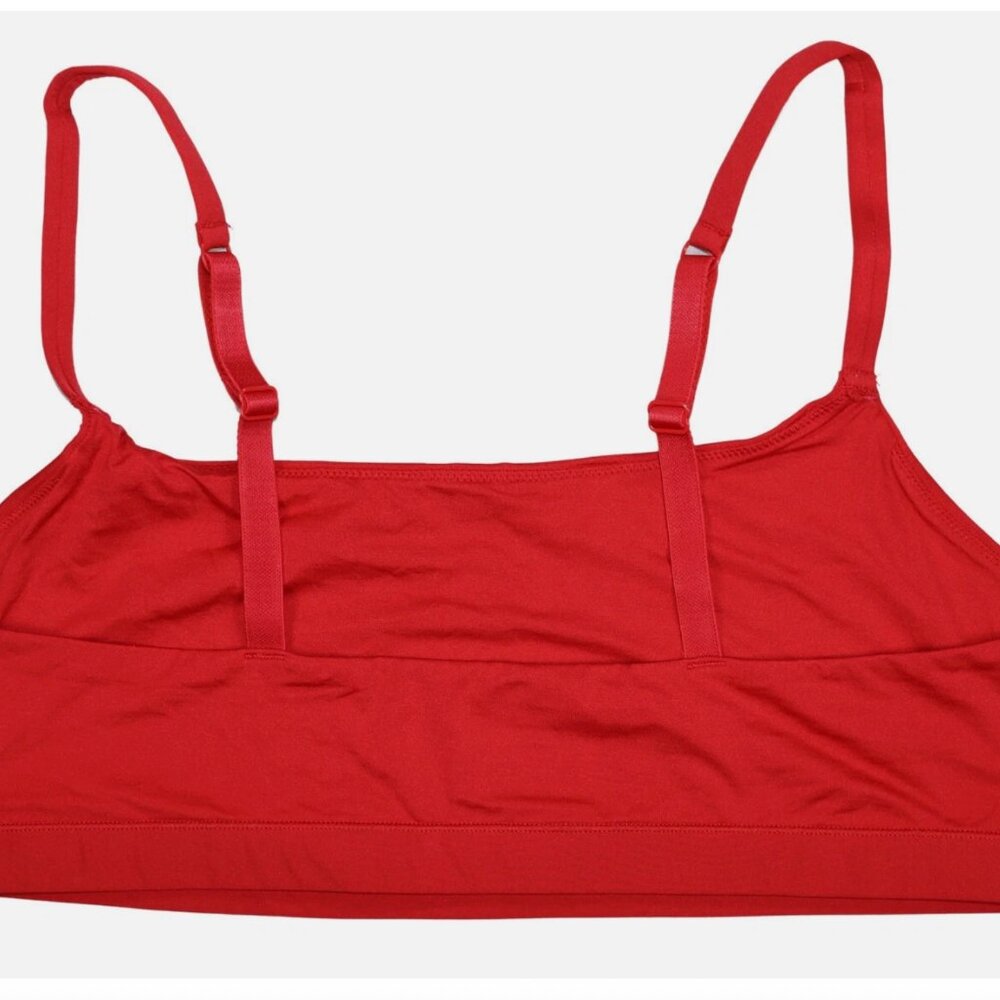 GapBody Super Stretch Scoop Bralette GPW0135 Size Medium | Modern Red | NWT - Picture 2 of 2